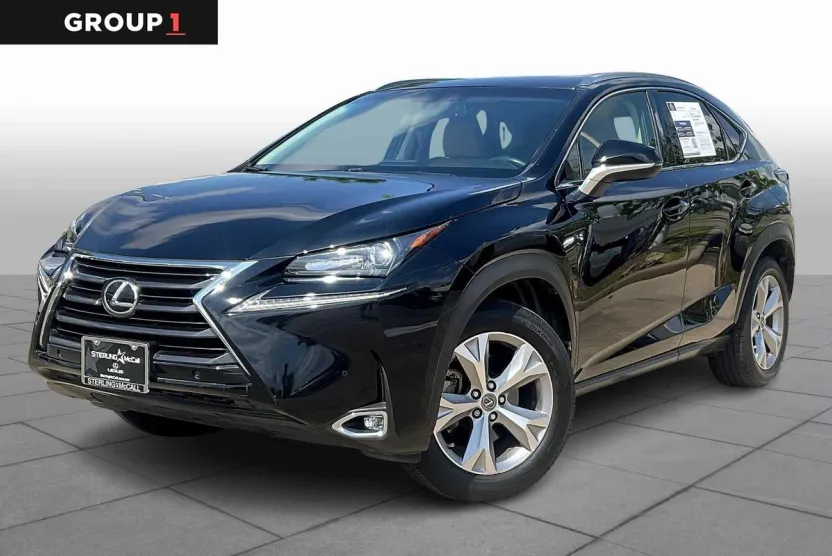 2017 Lexus NX 200t Luxury photo 1