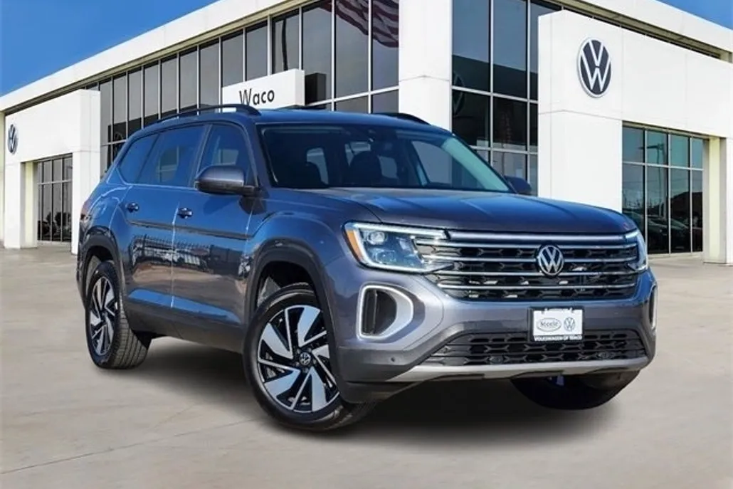 2024 Volkswagen Atlas SE Technology photo 1