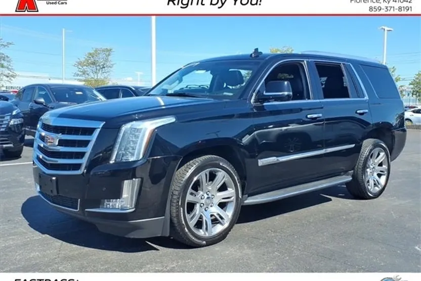 2015 Cadillac Escalade Luxury photo 1