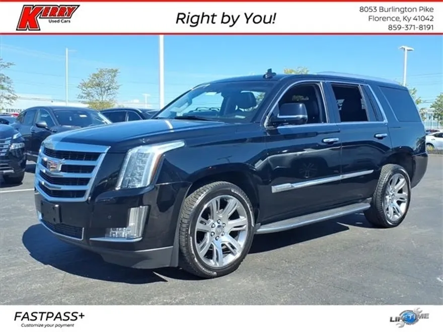 2015 Cadillac Escalade Luxury photo 1