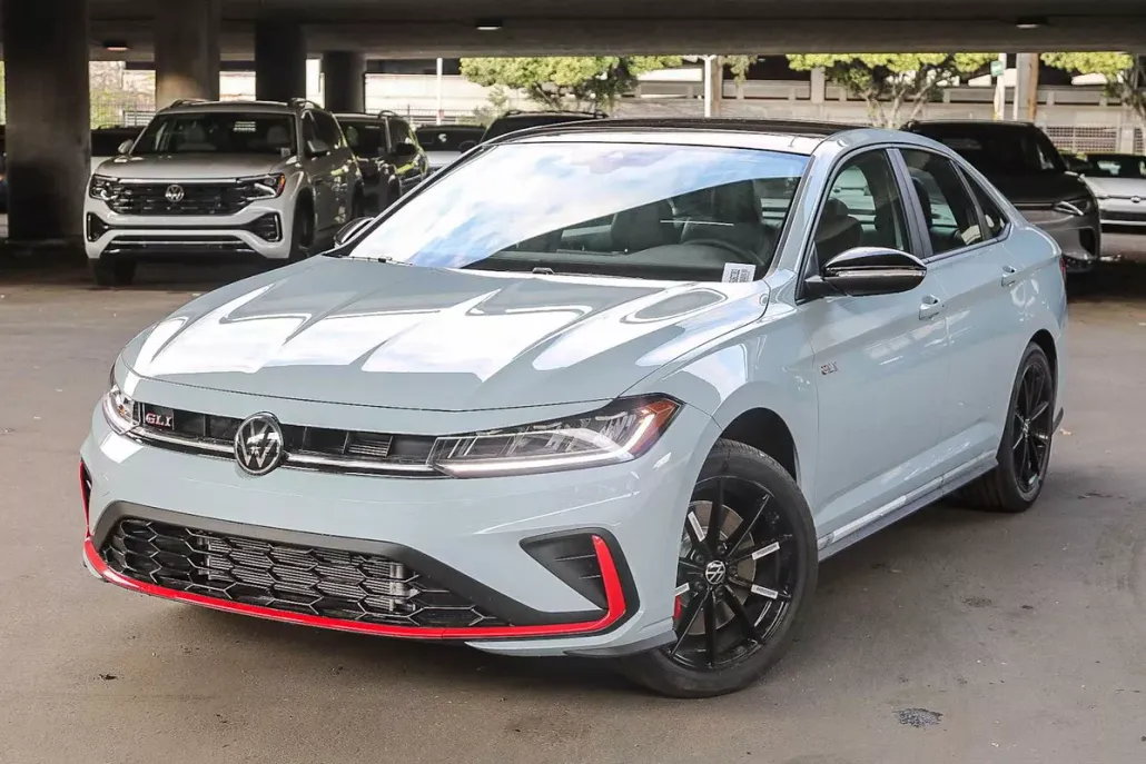 2025 Volkswagen Jetta GLI Autobahn photo 1