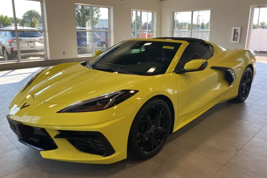 2020 Chevrolet Corvette Stingray photo 1