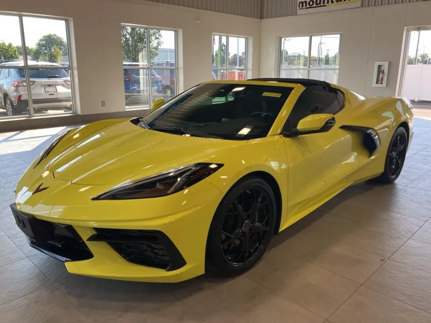 2020 Chevrolet Corvette Stingray photo 1