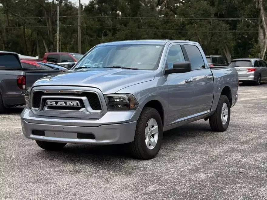 2021 Ram 1500 Classic SLT photo 1