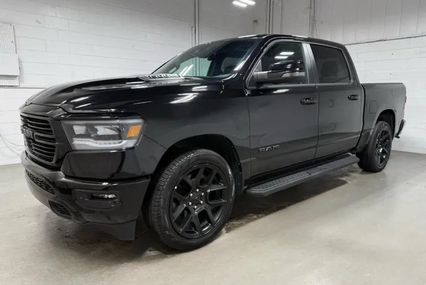 2023 Ram 1500 Laramie photo 1