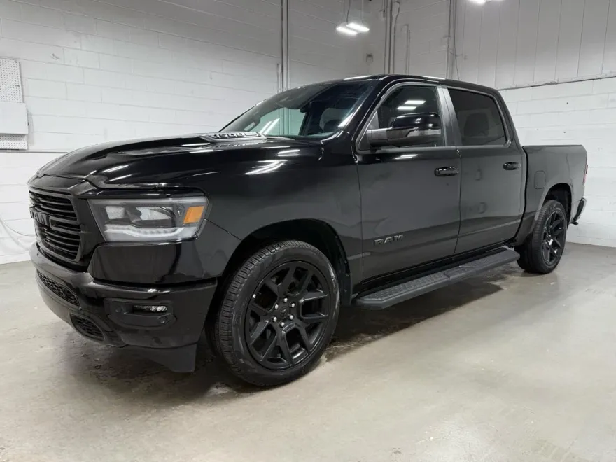 2023 Ram 1500 Laramie photo 1