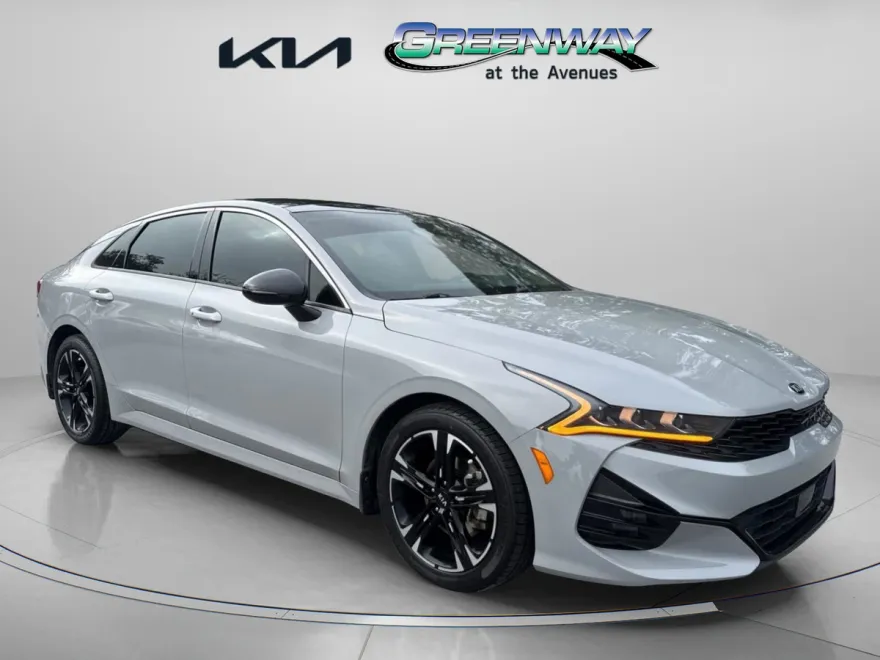 2021 Kia K5 GT-Line photo 1