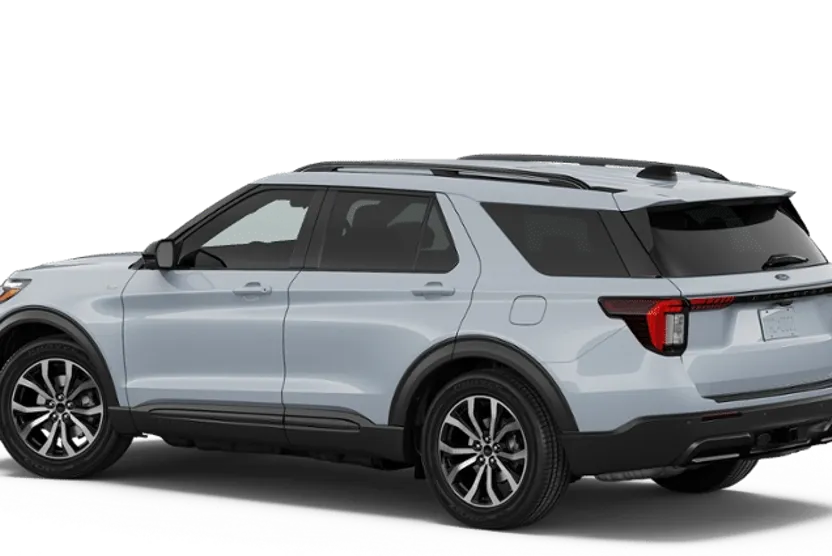 2026 Ford Explorer ST-Line photo 1