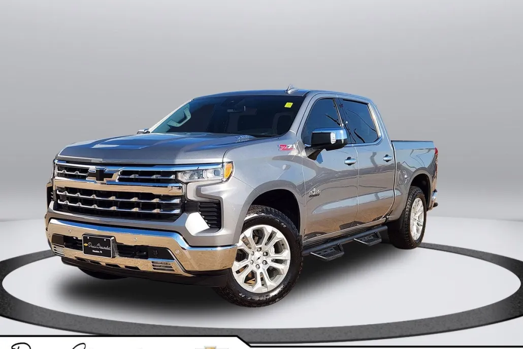 2023 Chevrolet Silverado 1500 LTZ photo 1
