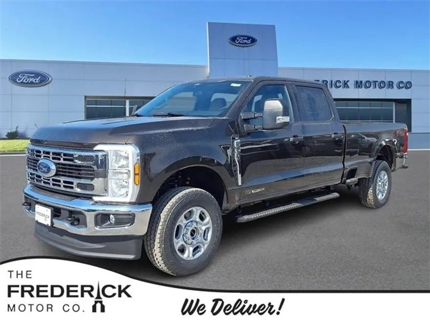 2025 Ford F-250 photo 1