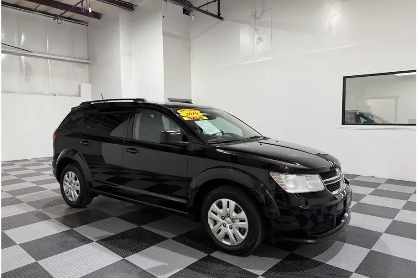 2019 Dodge Journey SE Value photo 1