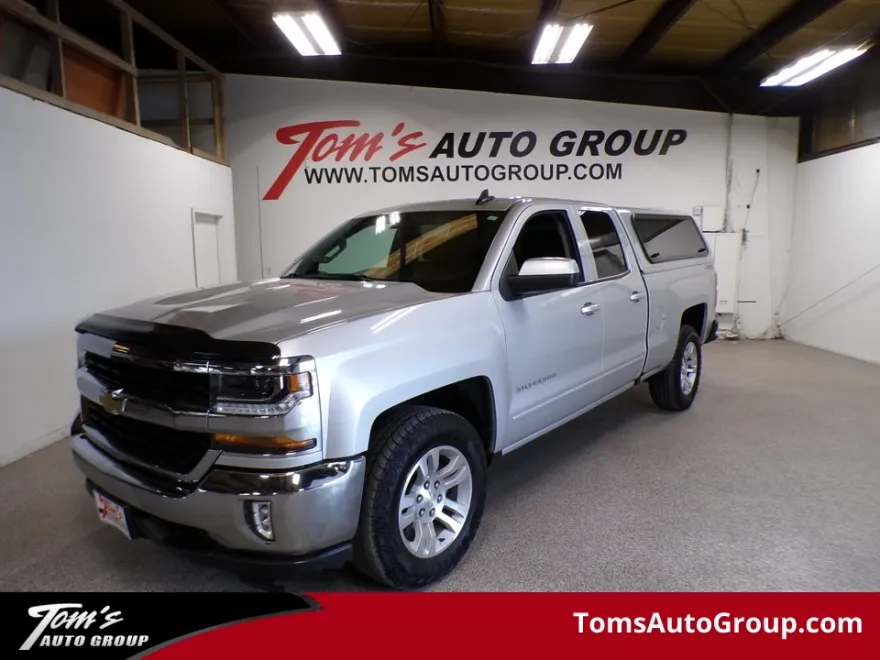 2019 Chevrolet Silverado 1500 LT photo 1