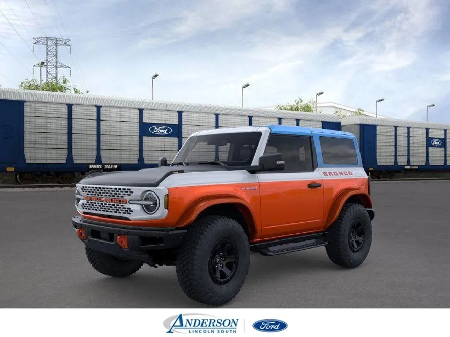 2025 Ford Bronco First Edition photo 1