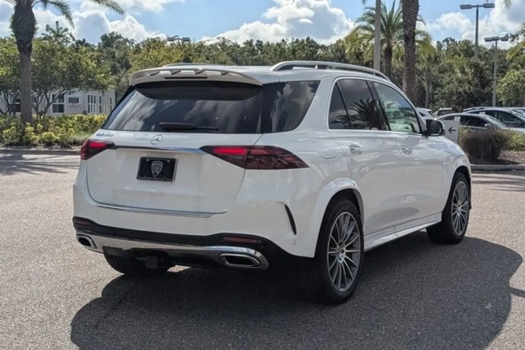 2025 Mercedes Benz GLE 350 4MATIC photo 1