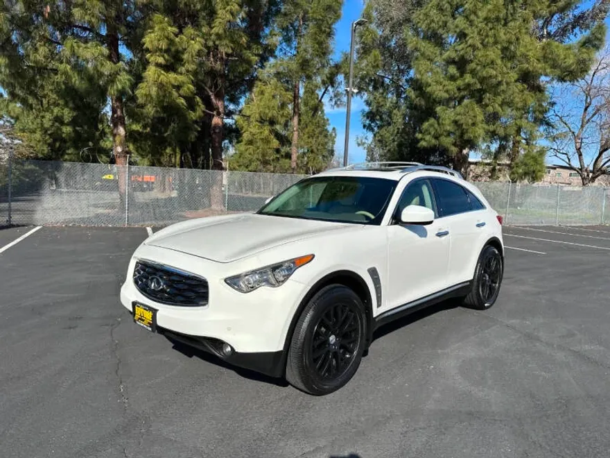 2011 Infiniti FX35 Base photo 1