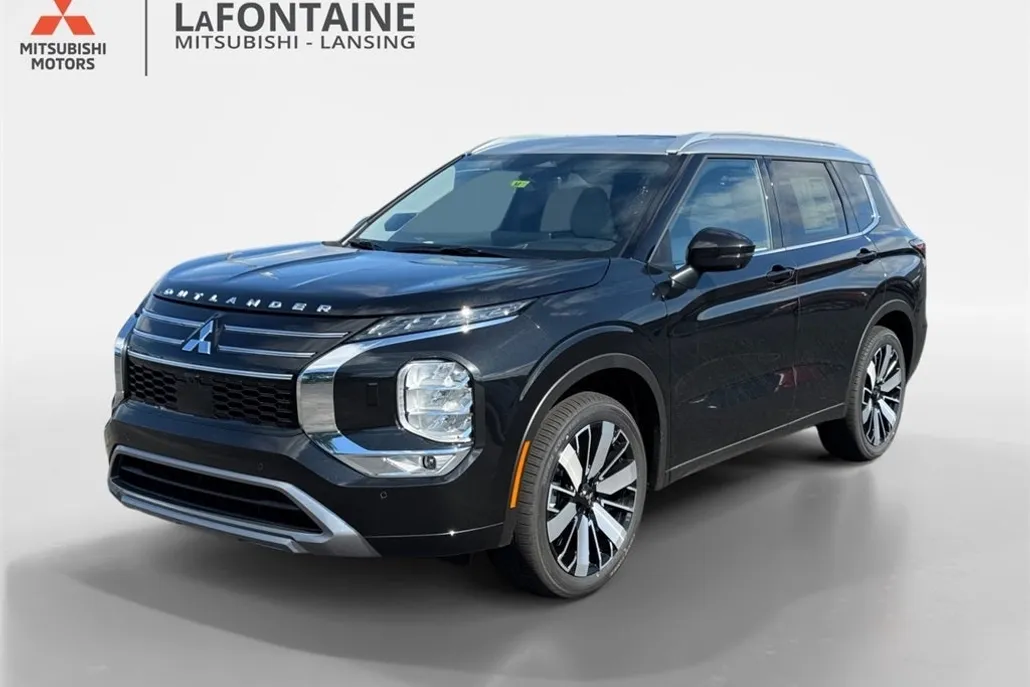 2025 Mitsubishi Outlander Platinum photo 1