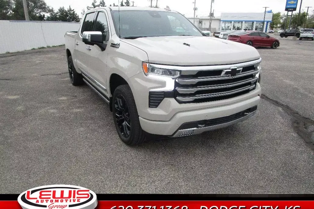 2026 Chevrolet Silverado 1500 High Country photo 1
