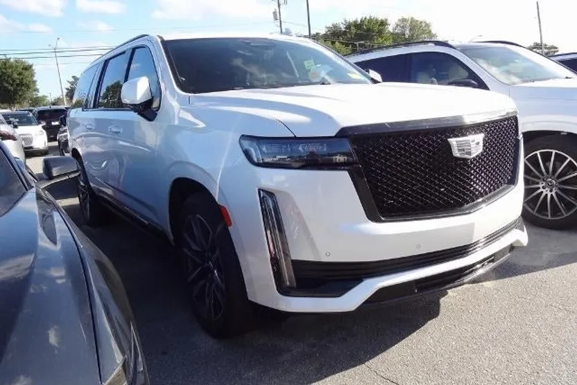 2022 Cadillac Escalade ESV Sport Platinum photo 1