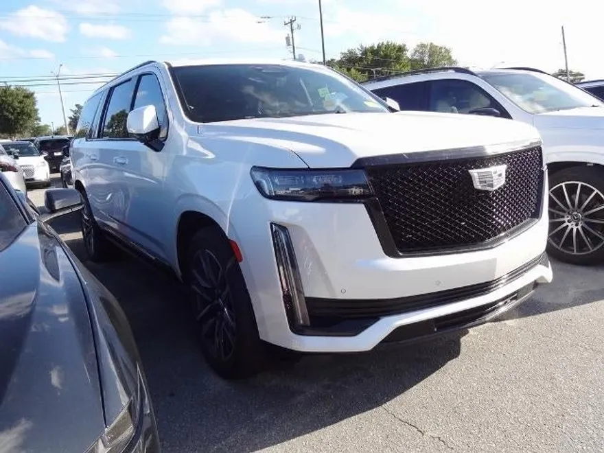 2022 Cadillac Escalade ESV Sport Platinum photo 1