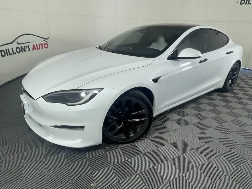 2023 Tesla Model S Standard Range photo 1