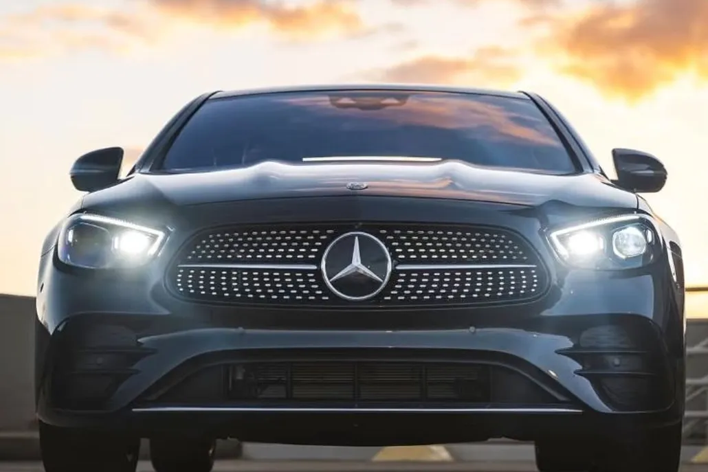 2022 Mercedes Benz E 350 photo 1