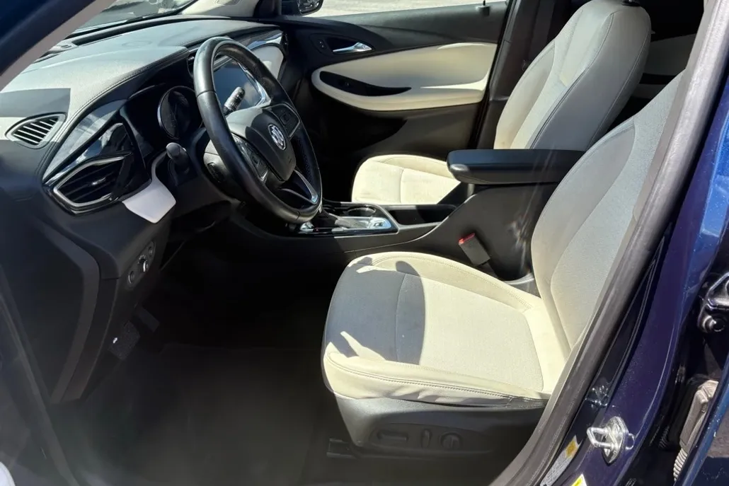2022 Buick Encore GX Select photo 1