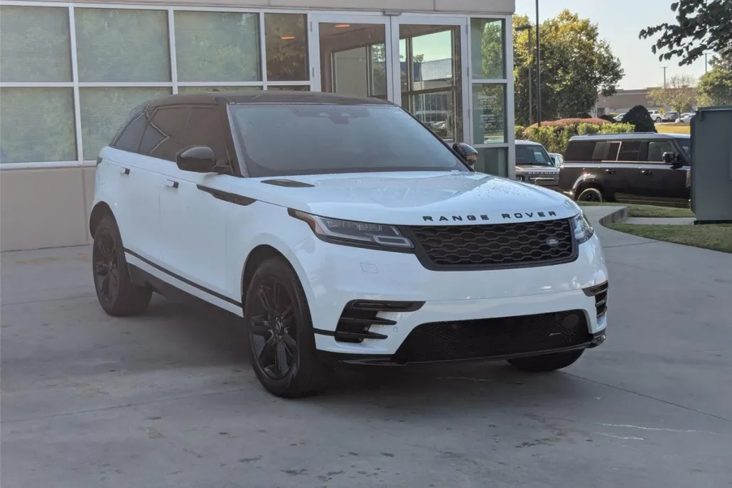2022 Land Rover Range Rover Velar R-Dynamic S photo 1