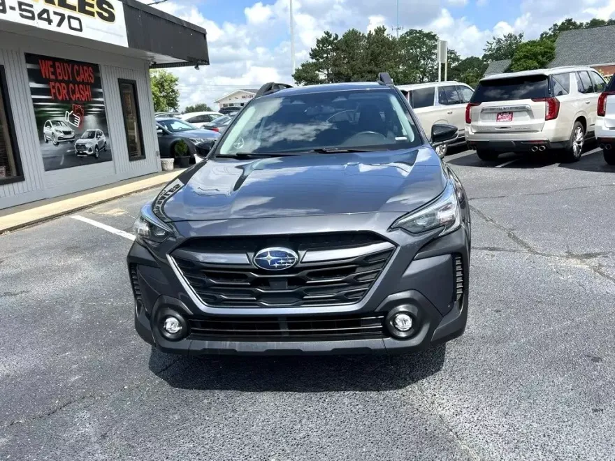 2023 Subaru Outback Premium photo 1