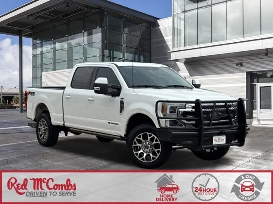 2021 Ford F-350 Lariat photo 1