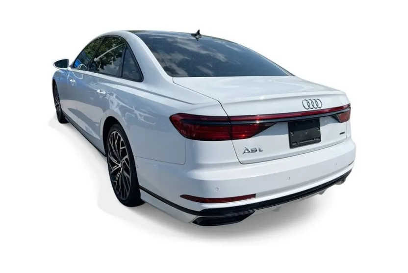 2021 Audi A8 L 55 photo 1