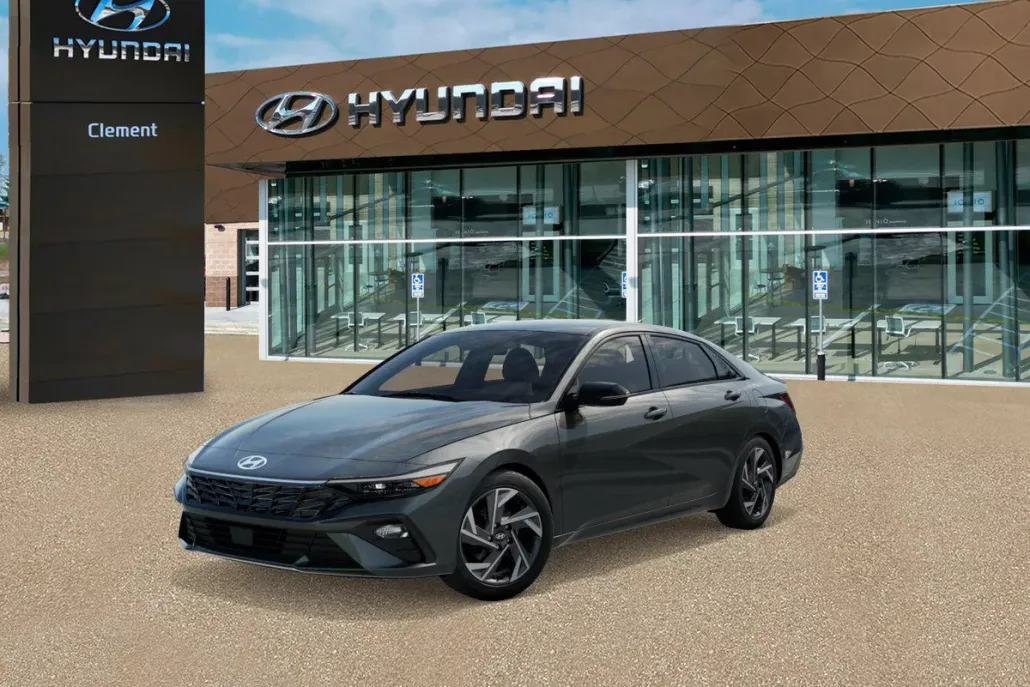 2025 Hyundai Elantra SEL Sport photo 1