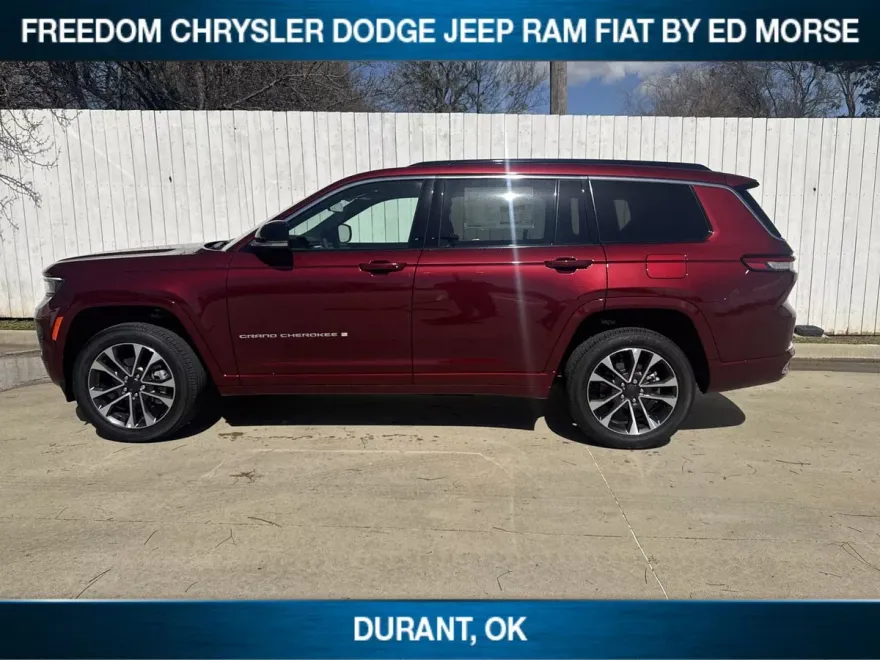 2025 Jeep Grand Cherokee Overland photo 1