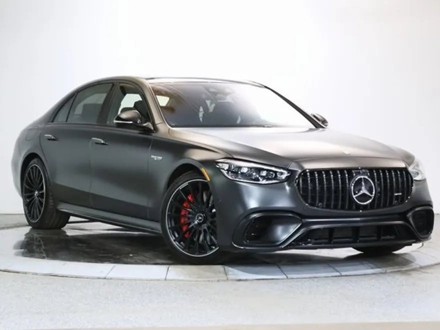 2024 Mercedes Benz S AMG 63 E PERFORMANCE photo 1