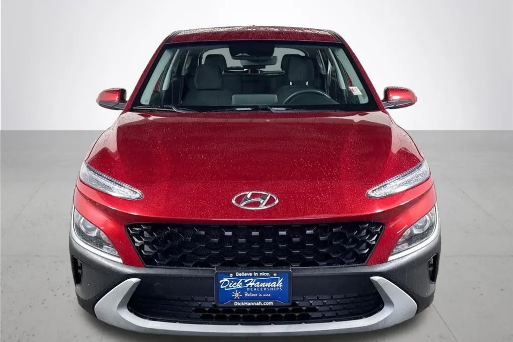 2023 Hyundai Kona SE photo 1