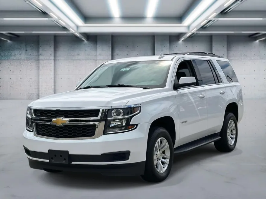 2019 Chevrolet Tahoe LS photo 1