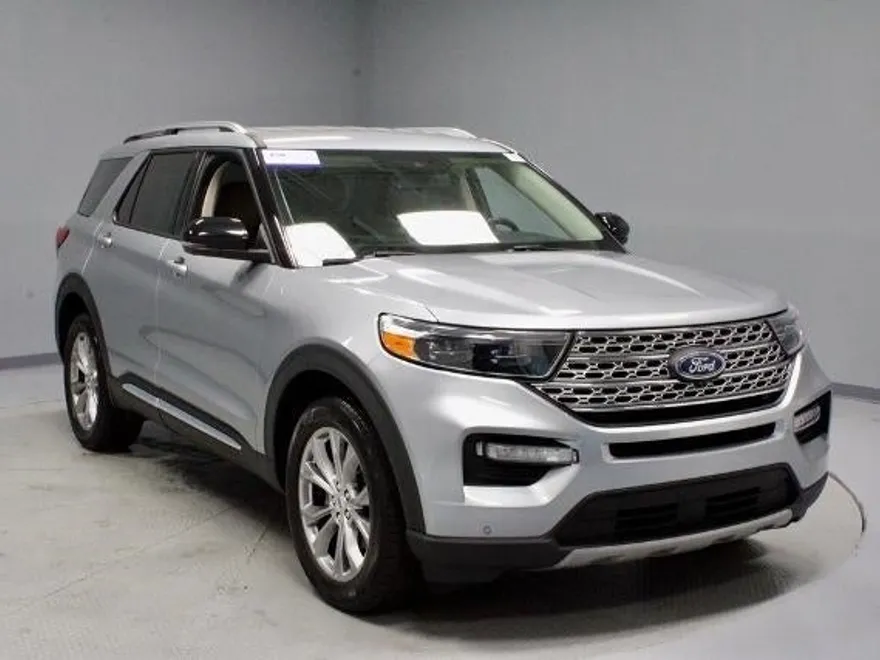 2022 Ford Explorer Limited photo 1