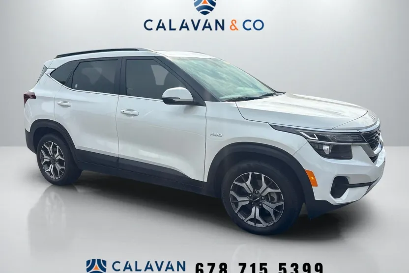 2023 Kia Seltos EX photo 1