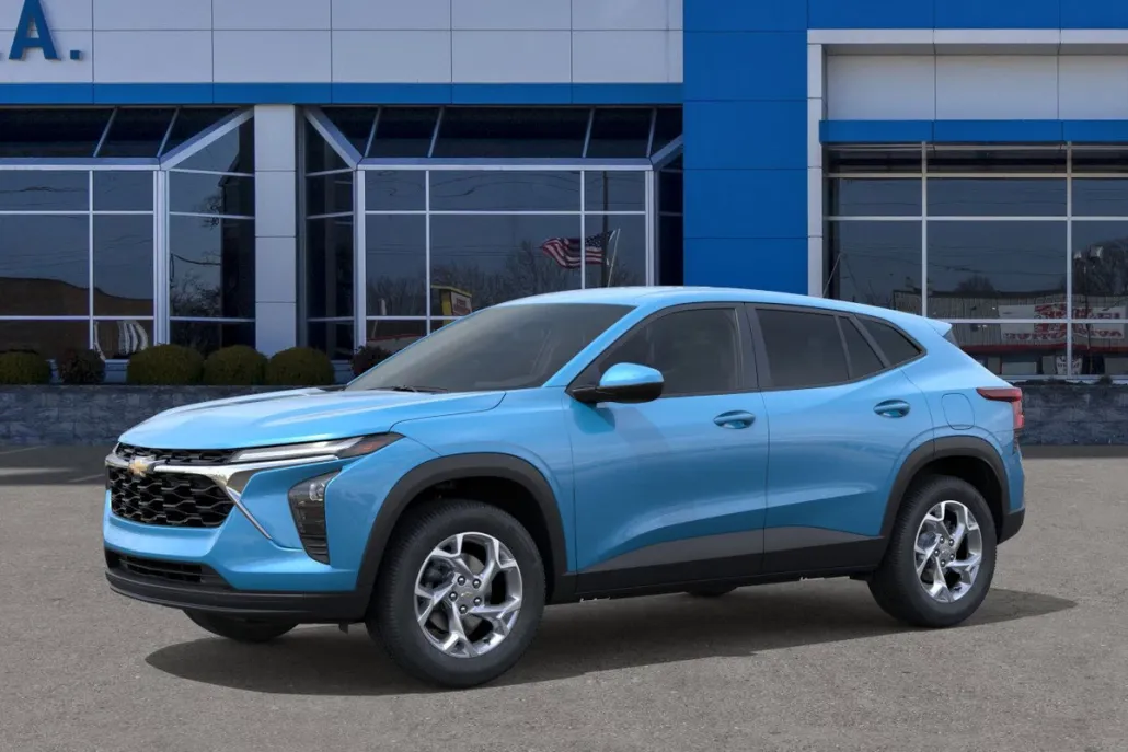 2026 Chevrolet Trax LS photo 1