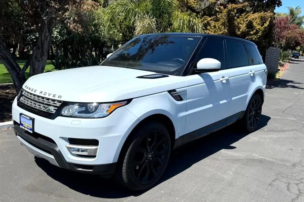 2016 Land Rover Range Rover Sport HSE photo 1
