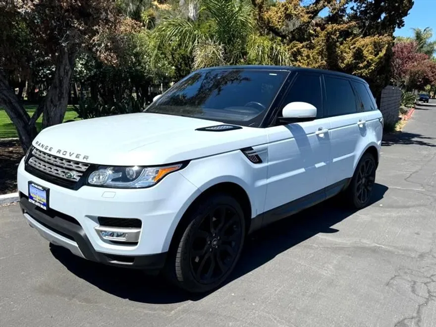 2016 Land Rover Range Rover Sport HSE photo 1