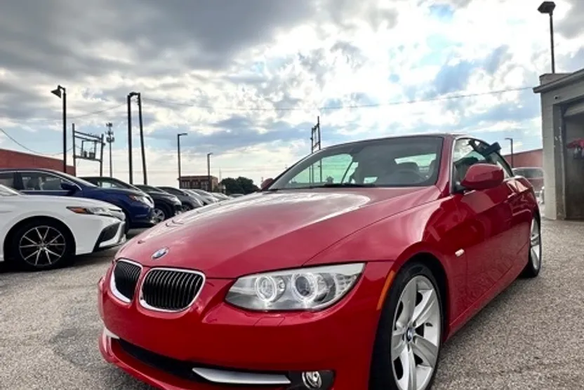 2011 Bmw 328i 3-series photo 1