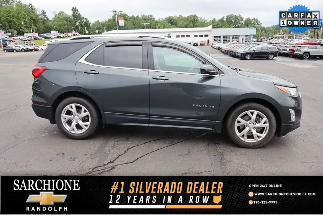 2020 Chevrolet Equinox LT photo 1