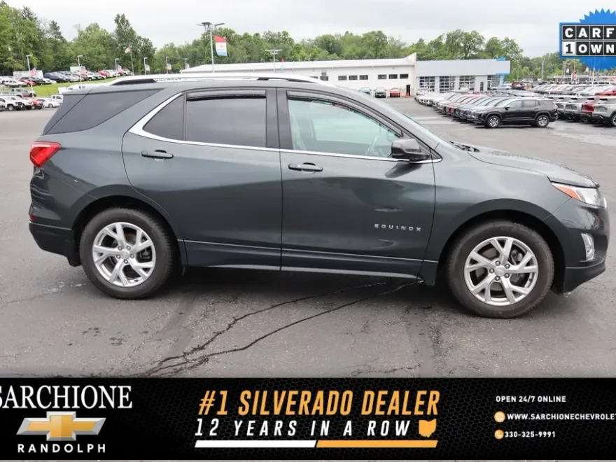 2020 Chevrolet Equinox LT photo 1