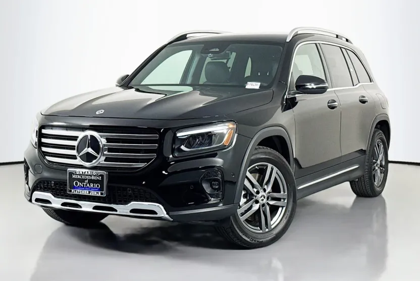 2025 Mercedes Benz GLB 250 photo 1