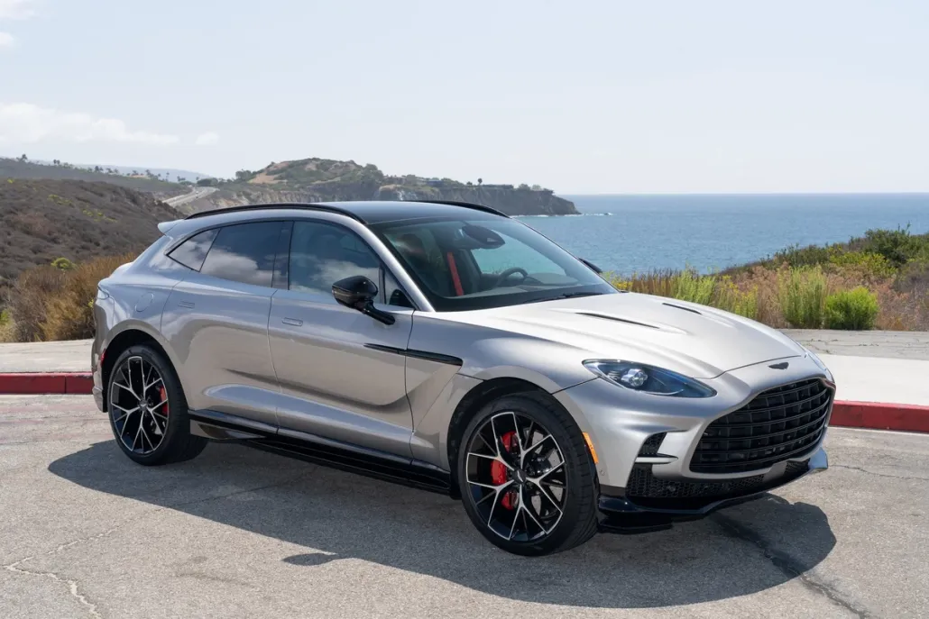 2025 Aston Martin DBX AM8 DBX707 photo 1