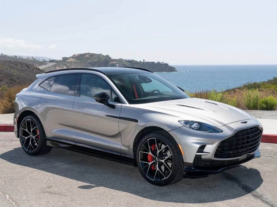 2025 Aston Martin DBX AM8 DBX707 photo 1