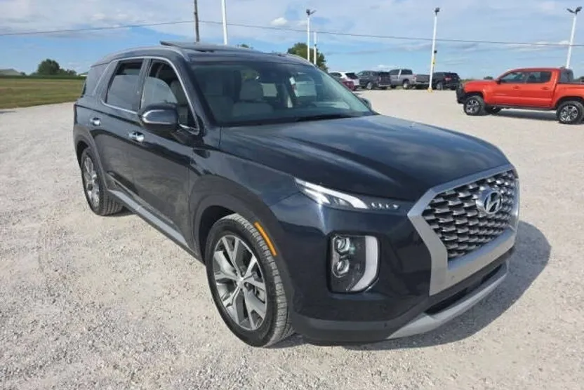 2022 Hyundai Palisade SEL photo 1