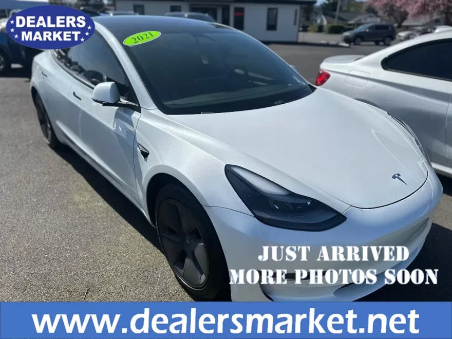 2021 Tesla Model 3 Long Range photo 1