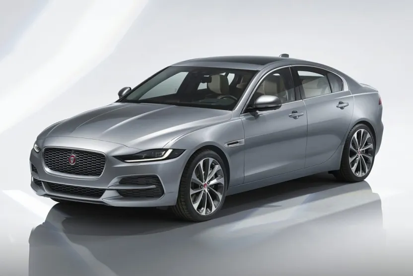 2020 Jaguar XE S photo 1