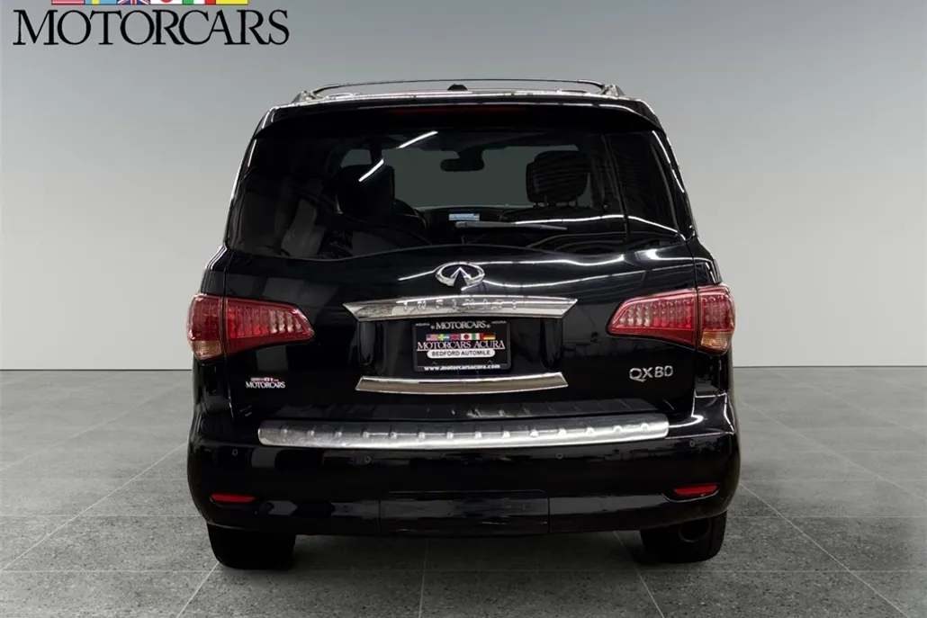2016 Infiniti QX80 Base photo 1